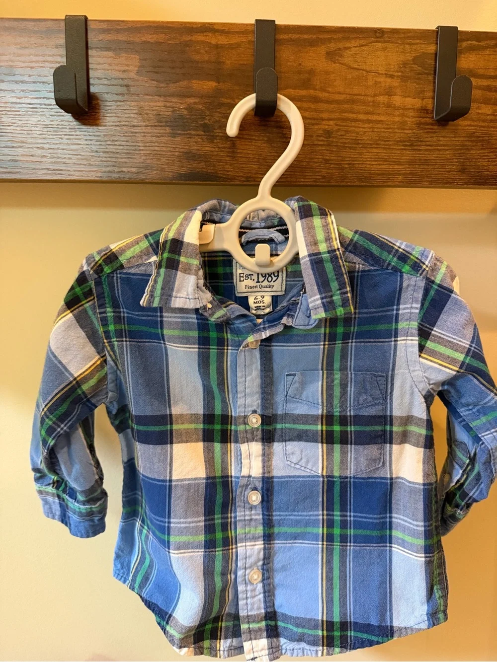 OshKosh B Gosh /Okie Dokie/Carter's Toddler Boys Hoodie and Plaid Shirts Bundle